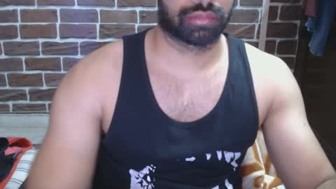 Vicky online show from 12.26.24