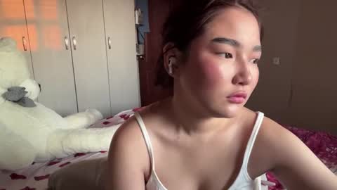 Snapshot of kalalinet chatting on 07.27.26 Sakura online show from 07.27.26