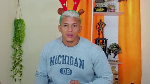 kale thomson online show from 12.11.24