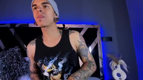 Snapshot of kaletattoos chatting on 02.09.25 Kale online show from 02.09.25
