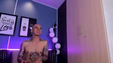 Snapshot of kaletattoos chatting on 02.22.25 Kale online show from 02.22.25