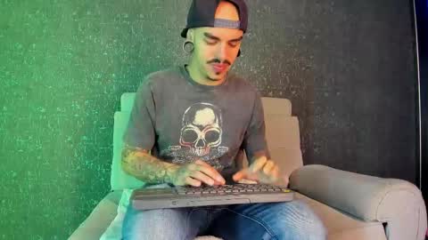 Kale online show from 10.16.25