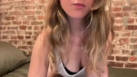 kaleyy22 online show from 04.25.26