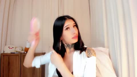 Snapshot of kali_ka chatting on 12.12.24 Kali Ka Please help me with your thumbs up its important dont forget my birthday on October 26 online show from 12.12.24