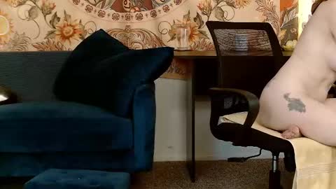 Snapshot of kalikushdreamz chatting on 12.15.24 Tara Smith online show from 12.15.24