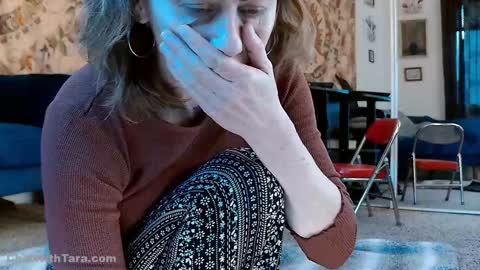 Snapshot of kalikushdreamz chatting on 01.25.25 Tara Smith online show from 01.25.25