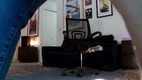 Snapshot of kalikushdreamz chatting on 10.25.25 Tara Smith online show from 10.25.25