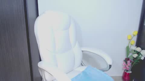 Hannah online show from 09.27.25