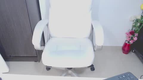 Hannah online show from 10.17.25