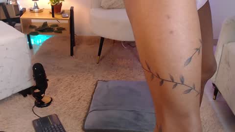 kalola_guerra online show from 12.29.24
