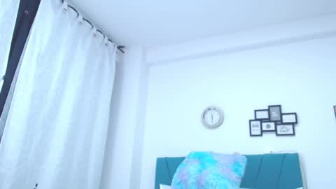 Kamilalopez online show from 12.09.24