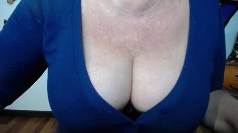 KamaliaSim online show from 10.17.25