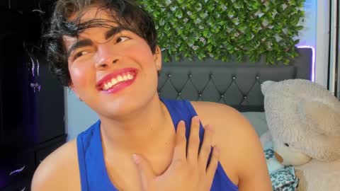 Snapshot of kami_22 chatting on 02.26.25 camilo independent model online show from 02.26.25