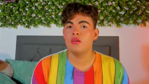 Snapshot of kami_22 chatting on 09.28.25 camilo independent model online show from 09.28.25