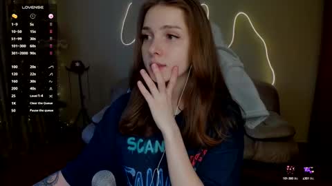 Snapshot of kami_mur chatting on 02.21.25 Kami mur online show from 02.21.25