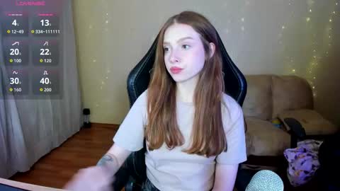 Snapshot of kami_mur chatting on 09.30.25 Kami mur online show from 09.30.25