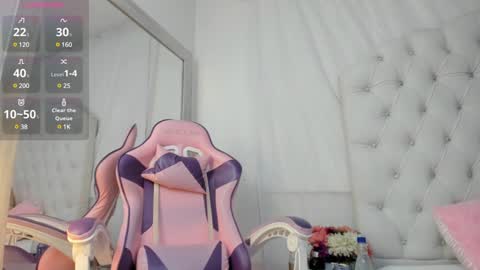 Snapshot of kamila_arias chatting on 01.06.25    online show from 01.06.25