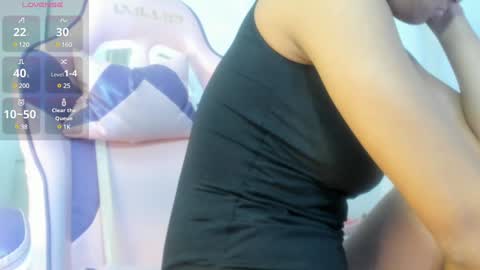 Snapshot of kamila_arias chatting on 01.30.25    online show from 01.30.25