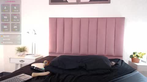 Snapshot of kamila_gh chatting on 09.20.25 Kami online show from 09.20.25