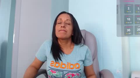 Snapshot of kamila_gh chatting on 10.19.25 Kami online show from 10.19.25