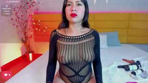   online show from 10.19.25