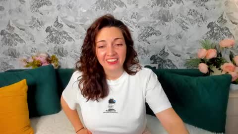 Snapshot of kandy_balls chatting on 02.06.25 kandy_balls online show from 02.06.25