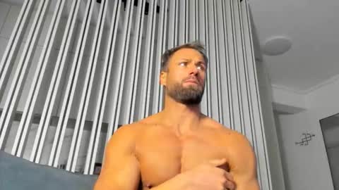 Kane OF strongkane online show from 11.28.25