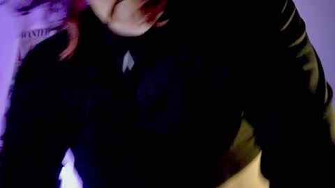   online show from 12.05.25