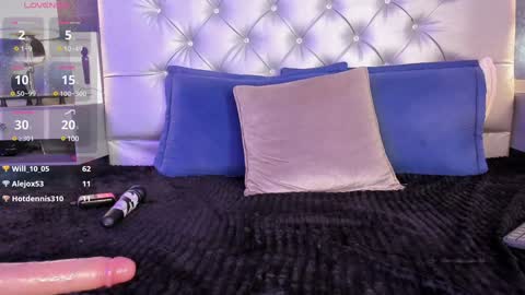 Snapshot of kaory_gyal chatting on 12.30.24 KAORY online show from 12.30.24