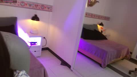 Snapshot of kaoryy_1 chatting on 12.01.25 kaoryy_1 online show from 12.01.25