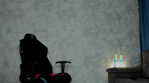 Snapshot of kaow65 chatting on 01.08.25 Emma online show from 01.08.25