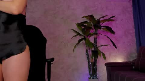 Snapshot of kaow65 chatting on 02.25.25 Emma online show from 02.25.25