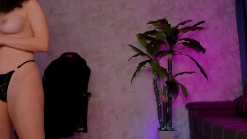 Snapshot of kaow65 chatting on 02.26.25 Emma online show from 02.26.25