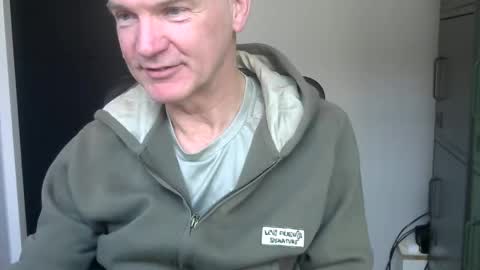 Snapshot of kapitein_rob chatting on 02.15.26 Robbie online show from 02.15.26