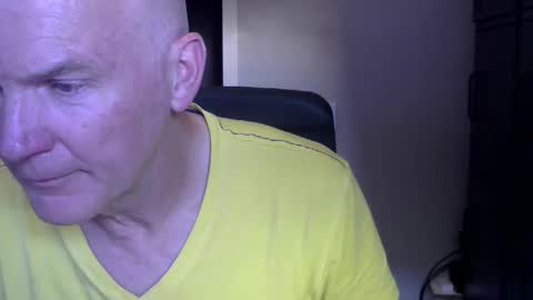 Robbie online show from 04.26.26