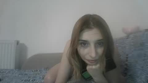 Snapshot of kar_sweet chatting on 11.07.25 kar_sweet online show from 11.07.25