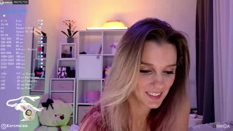 Julia online show from 09.28.25