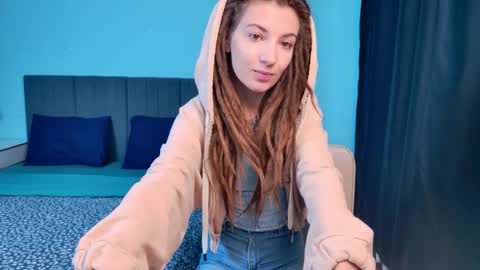 Kara online show from 10.13.25