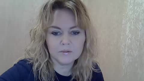 karennelsonx online show from 12.05.24