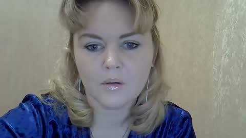 karennelsonx online show from 12.06.24