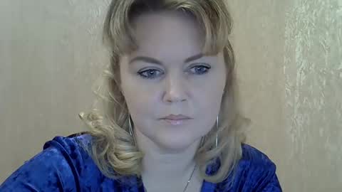 karennelsonx online show from 12.06.24