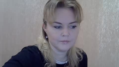 karennelsonx online show from 12.11.24
