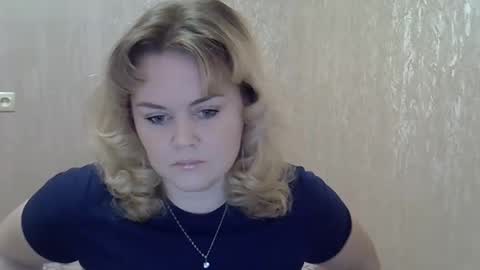 karennelsonx online show from 12.18.24