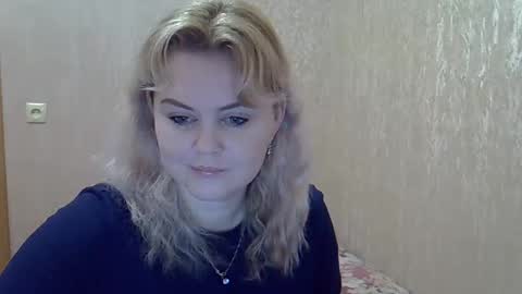karennelsonx online show from 01.05.25