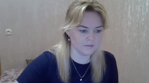 karennelsonx online show from 02.04.25