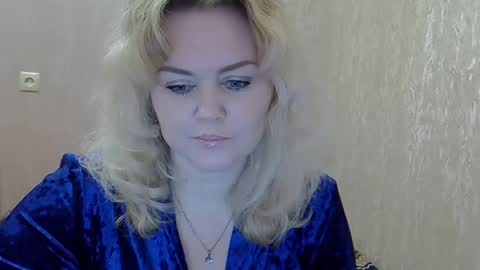 karennelsonx online show from 02.14.25
