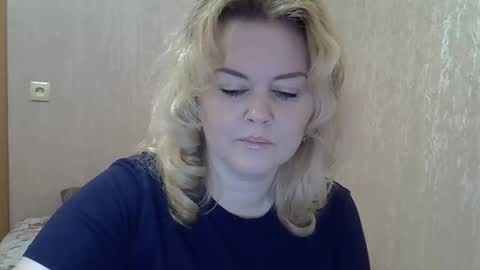 karennelsonx online show from 02.17.25
