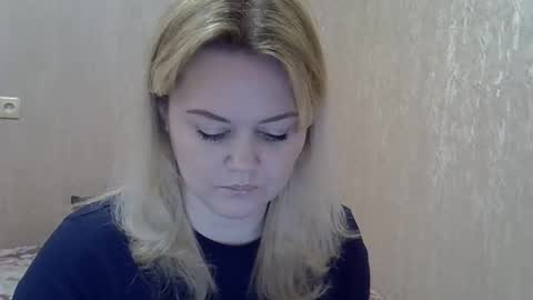 karennelsonx online show from 02.28.25