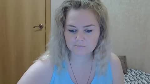 karennelsonx online show from 11.14.25