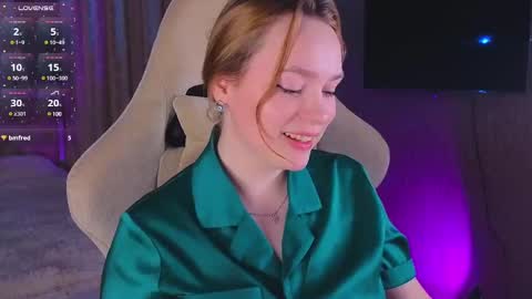 Karoline online show from 01.15.25